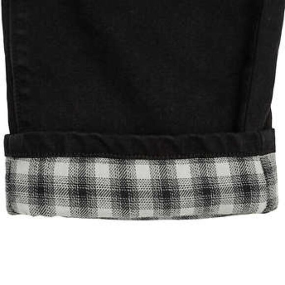 NEW Realtree Woman’s Flannel Lined Jean | Black - Picture 4 of 8